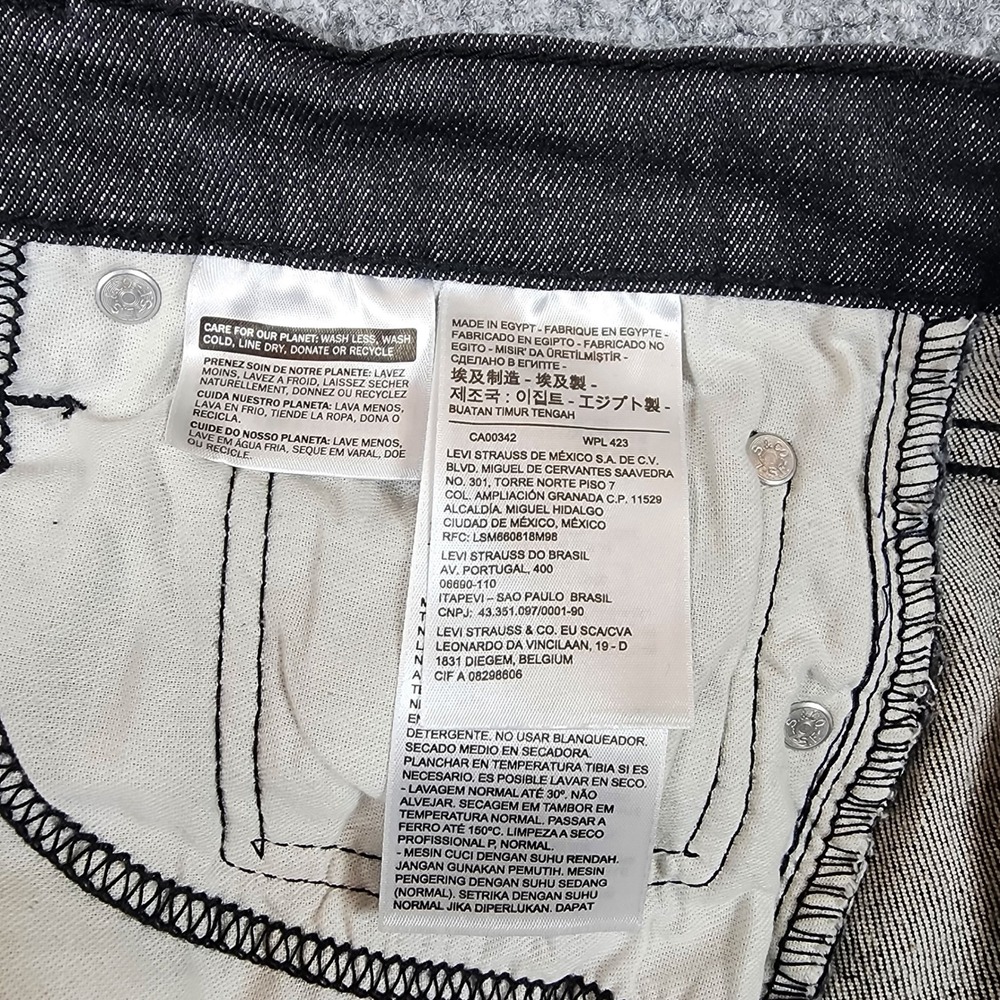 Levis 510 Skinny Fit Jeans Mens W36 L32 Washed Black Denim 05510-1057 - Picture 3 of 5